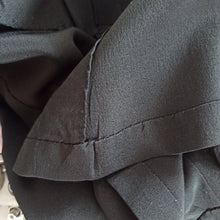 Cargar imagen en el visor de la galería, 1940s - Exquisite Couture Black Silk Crepe Jacket - W30 (76cm)