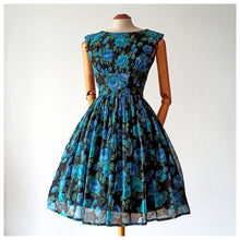 Charger l'image dans la galerie, 1950s 1960s - Stunning Roseprint Organza Dress - W25 (64cm)