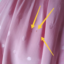 Charger l'image dans la galerie, 1950s - Exquisite Pink Rayon Satin Dress - W26 (66cm)