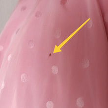 Charger l'image dans la galerie, 1950s - Exquisite Pink Rayon Satin Dress - W26 (66cm)