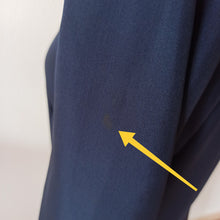 Carica l'immagine nel visualizzatore di Gallery, 1940s - Elegant Midnight Blue Satin Silk Dress - W28.5 (72cm)