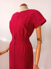 Charger l'image dans la galerie, 1950s 1960s - Gorgeous Rouge Wool Pincel Dress - W27.5 (70cm)