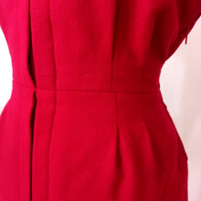 Charger l'image dans la galerie, 1950s 1960s - Gorgeous Rouge Wool Pincel Dress - W27.5 (70cm)