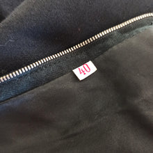 Charger l'image dans la galerie, 1960s - Gorgeous Black Wool Cotton Lace Dress - W28.5 (72cm)