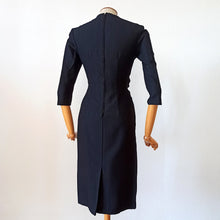 Charger l'image dans la galerie, 1950s 1960s - Exquisite Black Glitter Wool Dress - W26 (66cm)