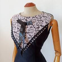 Charger l'image dans la galerie, 1960s - Gorgeous Black Wool Cotton Lace Dress - W28.5 (72cm)
