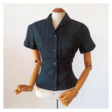 Charger l'image dans la galerie, 1950s - Gorgeous Black Embroidery Cotton Blouse - W32 (82cm)