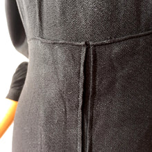 Cargar imagen en el visor de la galería, 1930s - Superb Black Rayon Wool Dress - W31 (78cm)