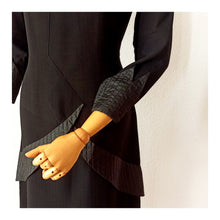 Load image into Gallery viewer, 1930s - Superb Black Textured Crepe Dress - W32 (82cm)