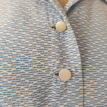 Charger l'image dans la galerie, 1950s - Adorable Blue White Textured Dress - W27 (68cm)