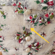 Load image into Gallery viewer, 1950s - Adorable Christmas Colors Nylon Dress - W24 (60cm)