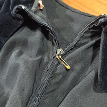 Charger l'image dans la galerie, 1950s - Exquisite Black Taffeta Velvet Dress - W25 (64cm)