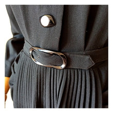 Cargar imagen en el visor de la galería, 1940s - Stunning Black Wool Crepe Dress - W27.5 (70cm)