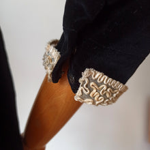 Load image into Gallery viewer, 1930s - Superb Honeycomb Shoulders Velvet Dress - W31 (80cm)