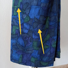 Charger l'image dans la galerie, 1950s 1960s - Stunning Abstract Cotton Silk Dress - W30 (76cm)