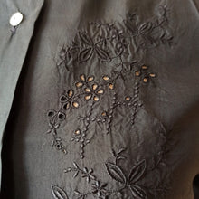 Charger l'image dans la galerie, 1940s 1950s - Exquisite Pure Black Silk Blouse - W35 (88cm)