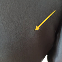 Charger l'image dans la galerie, 1940s 1950s - Exquisite Pure Black Silk Blouse - W35 (88cm)