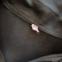 Charger l'image dans la galerie, 1940s 1950s - Exquisite Pure Black Silk Blouse - W35 (88cm)