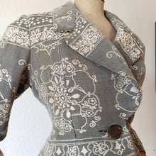 Carica l'immagine nel visualizzatore di Gallery, 1940s 1950s - SUZANNE JESSEL, France - Fabulous New Look Jacket - W29 (74cm)