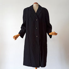 Carica l'immagine nel visualizzatore di Gallery, 1950s 1960s - Elegant French Black Textured Coat