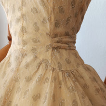 Charger l'image dans la galerie, 1940s 1950s - Stunning Butter Cream Organza Dress - W27 (68cm)