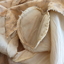 Charger l'image dans la galerie, 1940s 1950s - Stunning Butter Cream Organza Dress - W27 (68cm)