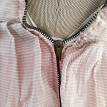 Charger l'image dans la galerie, 1950s - Adorable Antique Pink Organza Dress - W24 (60cm)