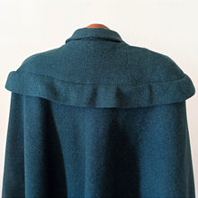 Cargar imagen en el visor de la galería, 1940s - Fabulous Petrol Wool Jacket Cape Set - W27 (68cm)