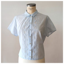 Charger l'image dans la galerie, 1950s 1960s - SWITZERLAND - Adorable Embroidery Smoked Cotton Blouse