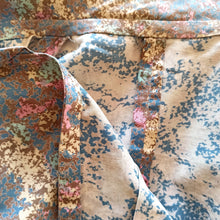 Load image into Gallery viewer, 1950s - Beautiful Cotton Bolero Jacket