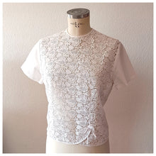 Charger l'image dans la galerie, 1950s 1960s - STOFFELS, Switzerland - White Cotton Lace Blouse