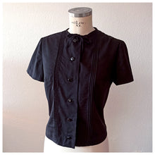 Carica l'immagine nel visualizzatore di Gallery, 1960s - Cute Black Soft Cotton Blouse