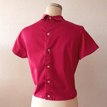 Charger l'image dans la galerie, 1950s 1960s - Charming Crimson Red Embroidery Blouse - Sz. 44