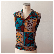 Charger l'image dans la galerie, 1950s 1960s - Amazing Novelty Print Rayon Blouse