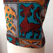 Charger l'image dans la galerie, 1950s 1960s - Amazing Novelty Print Rayon Blouse