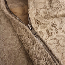 Charger l'image dans la galerie, 1950s 1960s - Charming Beige Cotton Lace Dress - W29 (74cm)