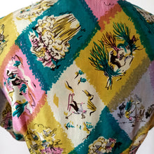 Cargar imagen en el visor de la galería, 1940s - Spectacular Novelty Print Silk Dress - W26 (66cm)