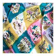 Cargar imagen en el visor de la galería, 1940s - Spectacular Novelty Print Silk Dress - W26 (66cm)
