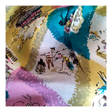 Cargar imagen en el visor de la galería, 1940s - Spectacular Novelty Print Silk Dress - W26 (66cm)