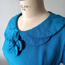 Charger l'image dans la galerie, 1960s - Adorable Blue Rayon Dress Jacket Set - W28 (72cm)