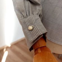 Charger l'image dans la galerie, 1950s - DEADSTOCK - Lovely Grey Flannel Cotton Blouse - W31 (80cm)