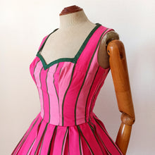 Charger l'image dans la galerie, 1950s 1960s - Fabulous Watermelon Colors Cotton Dress - W24.5 (62cm)