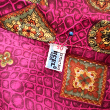 Charger l'image dans la galerie, 1960s - Abstract Satin Blouse - Sz. 50