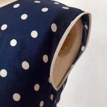 Charger l'image dans la galerie, 1950s 1960s - Iconic French Blue Dotted Rayon Dress - W30 (78cm)