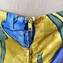 Charger l'image dans la galerie, 1950s - MERCIER, Paris - Spectacular Petal Bust Roseprint Dress - W27 (68cm)