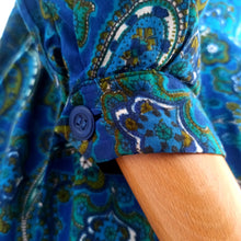 Load image into Gallery viewer, 1950s - Beautiful Blue Paisley Cotton Blend Dress - W34 (86cm)