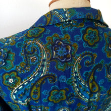 Load image into Gallery viewer, 1950s - Beautiful Blue Paisley Cotton Blend Dress - W34 (86cm)