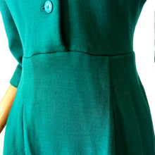 Charger l'image dans la galerie, 1950s - HANRO - DE GROOT, Switzerland - Gorgeous Green Wool Dress - W28/29 (72/74cm)