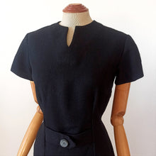 Charger l'image dans la galerie, 1950s 1960s - Stunning Black Textured Wool Dress - W33 (84cm)