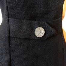 Charger l'image dans la galerie, 1950s 1960s - Stunning Black Textured Wool Dress - W33 (84cm)
